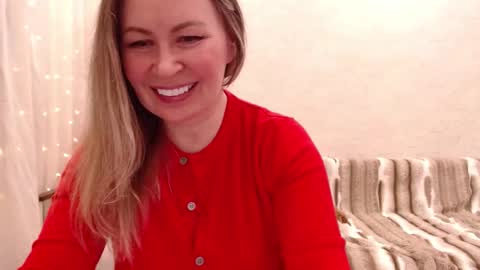 Vivian online show from March 4, 4:35 pm