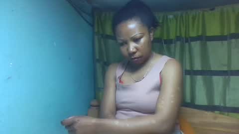 viviane0812 online show from October 24, 1:01 am