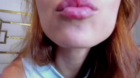 Viviene online show from June 13, 4:32 am
