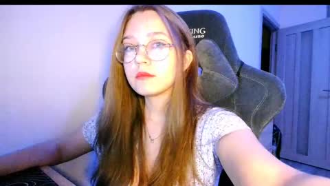 vivivivikkie online show from April 30, 10:14 pm