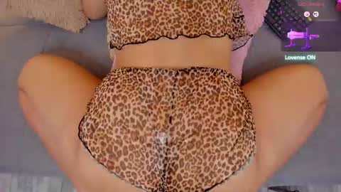 Vixenia online show from June 12, 1:57 am