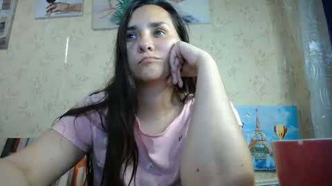 voulezvous_angel online show from June 8, 4:19 pm