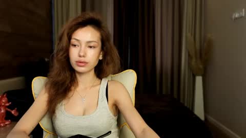 Lily online show from July 12, 5:30 am