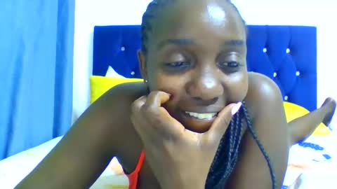 Snapshot of vvelvet_vixen chatting on October 3, 10:26 pm vvelvet_vixen online show from October 3, 10:26 pm