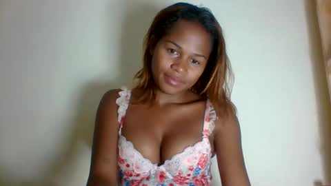 vynarahot online show from April 29, 7:41 pm