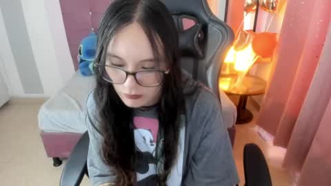 Alexandra online show from June 9, 7:02 pm