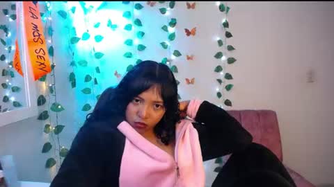 EMILY online show from July 10, 8:48 am