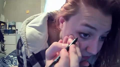 warwhore24 online show from February 5, 5:21 pm