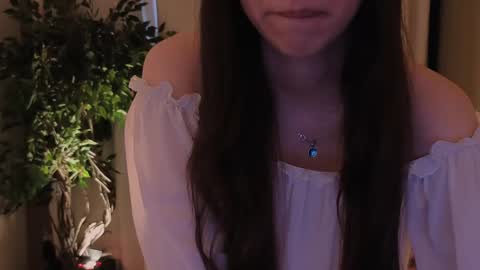 wednesday_evans online show from May 6, 5:22 am