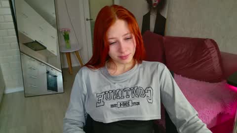 Weisser moon online show from March 17, 5:22 am