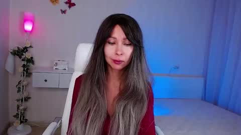 Snapshot of wendifoster chatting on October 16, 6:21 pm Wendi Foster online show from October 16, 6:21 pm