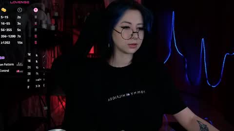little girl who is always rightLisa online show from June 24, 1:37 am