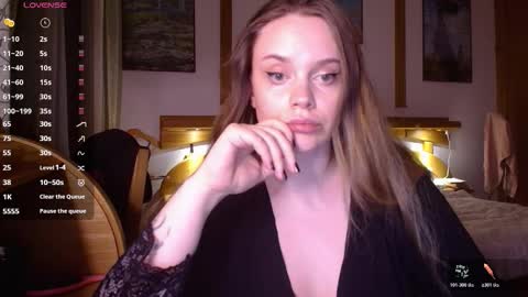 Lana online show from March 6, 8:37 pm