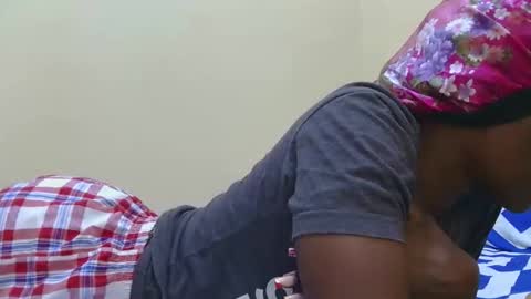 wetberry20 online show from February 4, 4:15 am