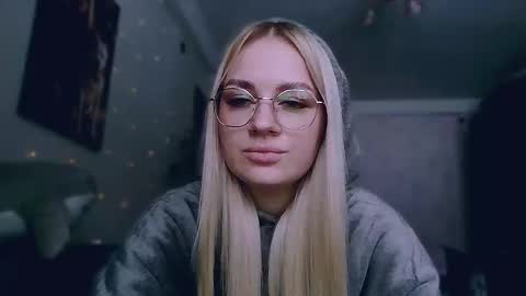 whitehex666 online show from January 15, 12:55 pm