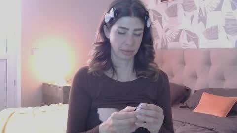 White Queen online show from June 2, 2:56 am