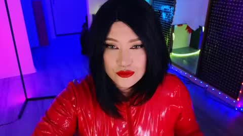 Laura  online show from June 15, 9:04 pm