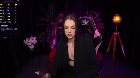 Alice online show from May 1, 3:26 pm