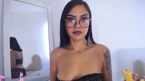 Call me Luna  online show from July 8, 1:13 pm