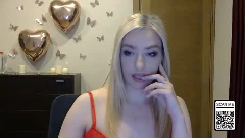 Alina online show from April 29, 6:13 pm