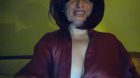 wildandfunn online show from July 10, 3:29 am