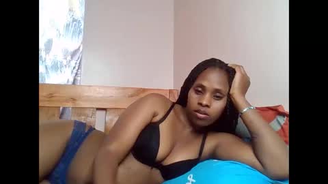 Merci online show from March 4, 10:55 am