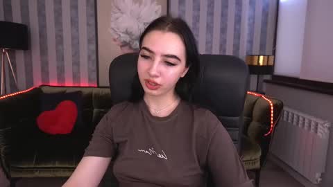 Alena online show from March 12, 1:51 pm