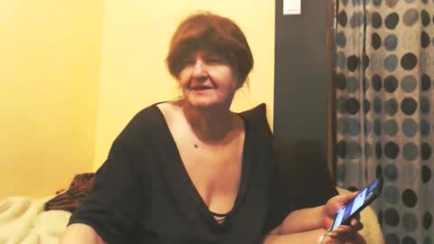 WildRedCat online show from April 30, 10:14 pm