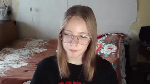 Olivia online show from July 28, 5:05 am