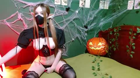 Winter online show from October 18, 3:53 am