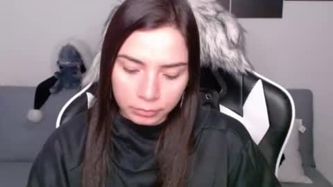 Alex online show from January 5, 3:11 am
