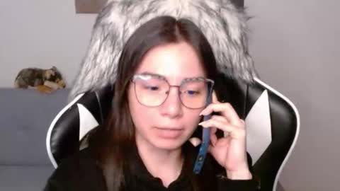 Alex online show from February 3, 2:53 am