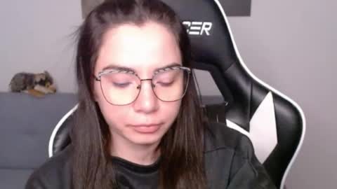 Alex online show from June 13, 2:20 am