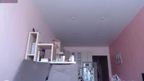 Woodland Peony online show from March 2, 5:08 am