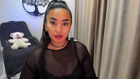Snapshot of worldofkim chatting on October 24, 5:09 pm dudetta Kim online show from October 24, 5:09 pm