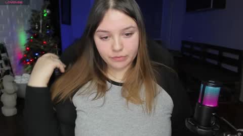 LOVE NERDS ONLY online show from January 25, 1:10 am