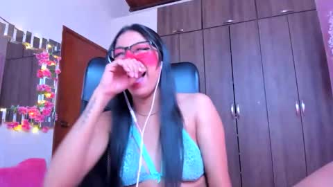 Snapshot of xallysonx_ chatting on September 15, 2:14 pm XALLYSONX online show from September 15, 2:14 pm