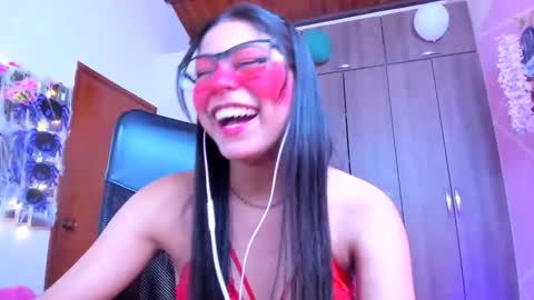 Snapshot of xallysonx_ chatting on October 5, 12:32 pm XALLYSONX online show from October 5, 12:32 pm