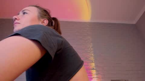 Betty online show from February 12, 6:09 pm