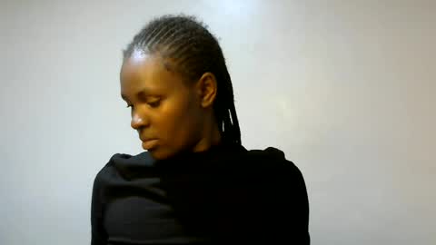 xeenah online show from July 4, 6:04 pm
