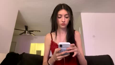 xenadreamx online show from February 2, 3:38 am