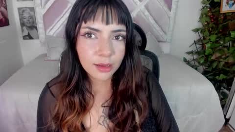 hinata  online show from February 15, 8:08 pm