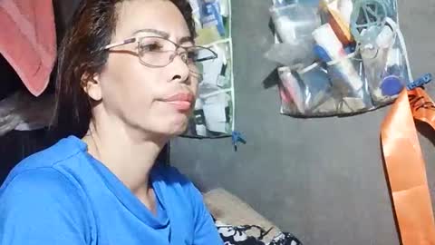 xhotskinny69x online show from May 1, 10:29 am