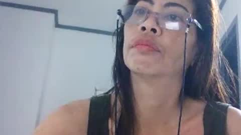 xhotskinny69x online show from June 16, 9:16 pm