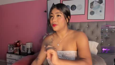 xiara_lust online show from November 18, 3:18 am