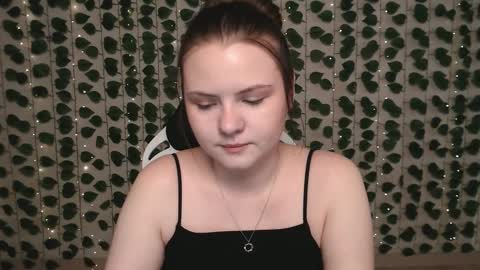 Snapshot of xilana chatting on February 25, 4:03 am Lina online show from February 25, 4:03 am
