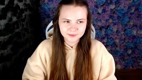 Snapshot of xilana chatting on September 23, 8:01 am Lina online show from September 23, 8:01 am