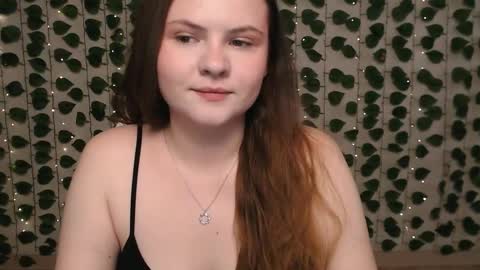 Snapshot of xilana chatting on February 15, 4:36 am Lina online show from February 15, 4:36 am
