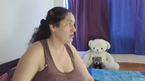 Snapshot of xime5144838 chatting on January 6, 5:49 pm Ximena online show from January 6, 5:49 pm