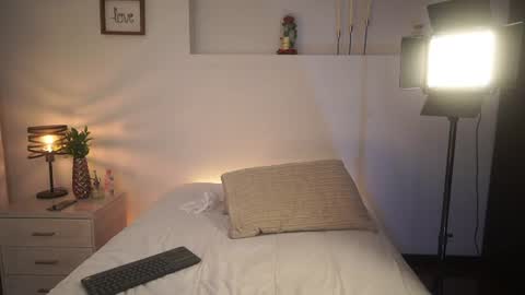 Ximena cortez online show from July 10, 11:59 pm